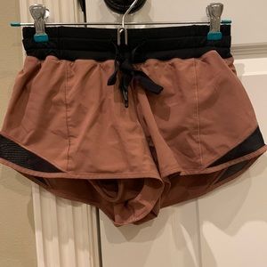 Lululemon Athletica Hotty Hot shorts